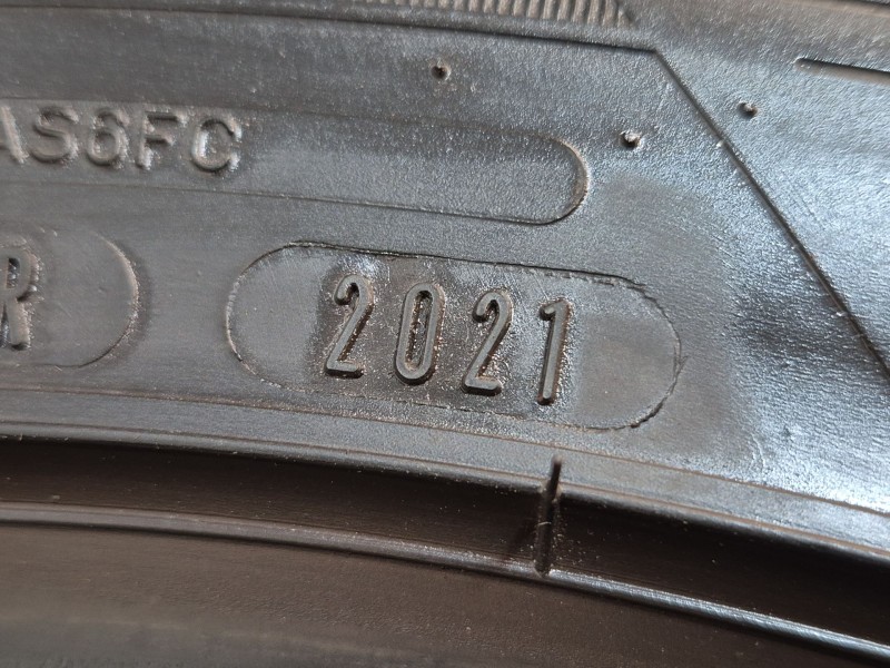 Recambio de neumaticos para » otros... sin categoria   referencia OEM IAM   